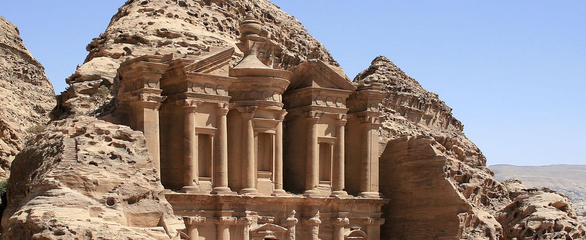 Aqaba Magnifica Petra
