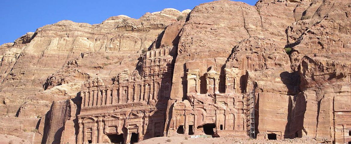 Aqaba Magnifica Petra